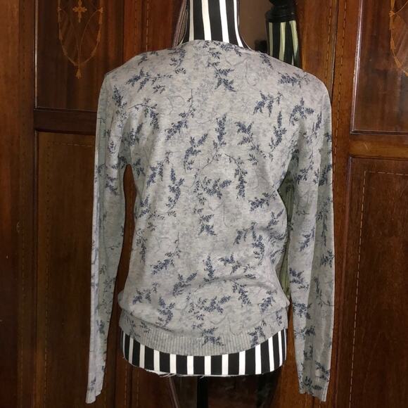 Laura Ashley CottageCore Boho Gray Floral Sweater / Cardigan Small - Picture 4 of 7